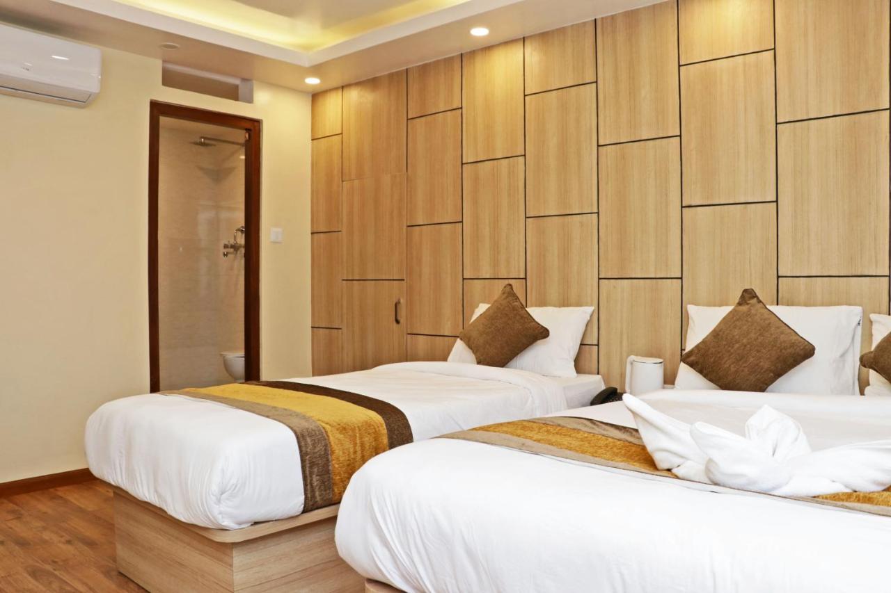 Hotel Airport Gurkha Катманду Экстерьер фото